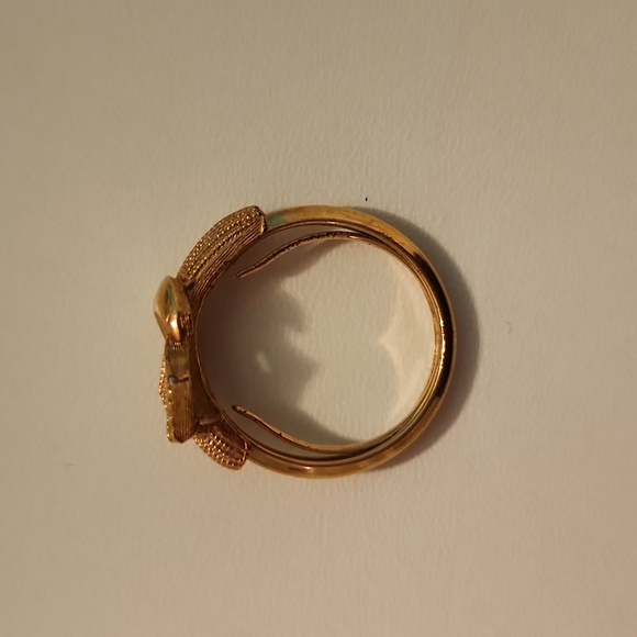 Women's ring - Picture 2 of 3